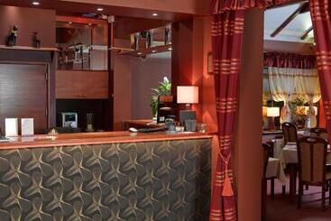 Aura   Hotel & Restaurant & Sauna