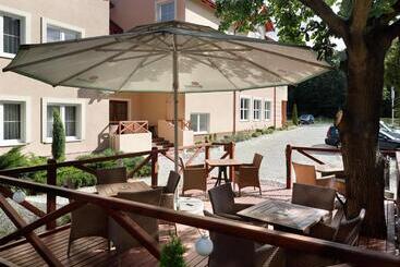 Aura   Hotel & Restaurant & Sauna