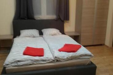 تختخواب و صبحانه Dask Resort