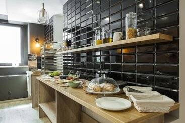 تختخواب و صبحانه Gdynia Centrum