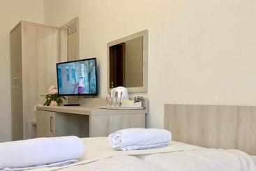 تختخواب و صبحانه Villa Antica