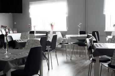 Hostel Azymut