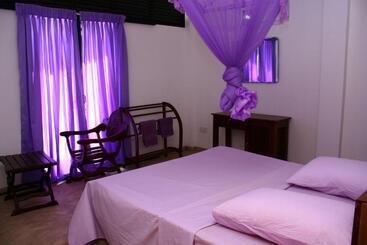 پانسیون Relax Inn Hikkaduwa