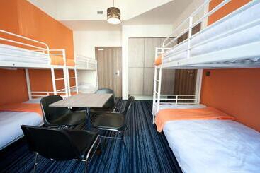 Planet Hostel