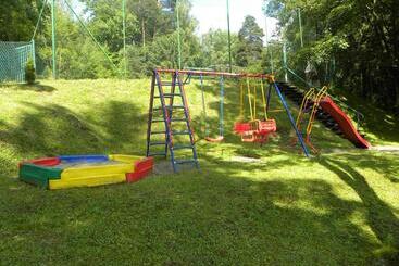 استراحتگاه Ośrodek Szkoleniowo Wypoczynkowy Galicya