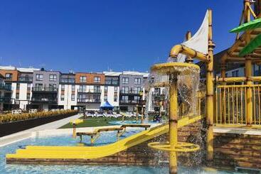 هتل Aqua Resort