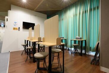 هتل Tabist Capsule Inn Kasakake