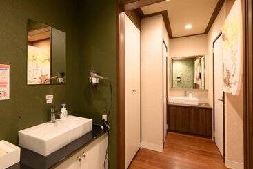 هتل Tabist Capsule Inn Kasakake