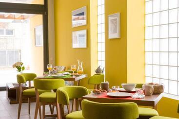 هتل Elounda Colour Apartments