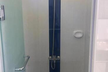 Shore Time Hotel Javier Leyte