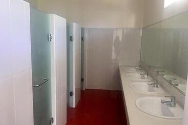 Shore Time Hotel Javier Leyte