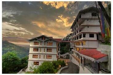 Otel Stay Villa Retreat