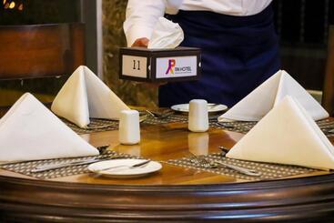 The Rn Hotels