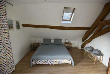 تختخواب و صبحانه Chambres D Hôtes L Hermine Vineuil