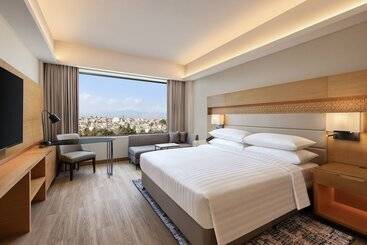 Courtyard By Marriott Shillong - Шиллонг