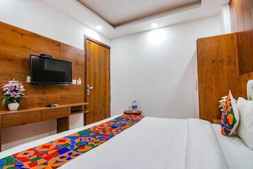 Fabhotel Grand Villa