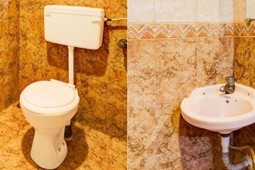 Fabhotel Grand Villa