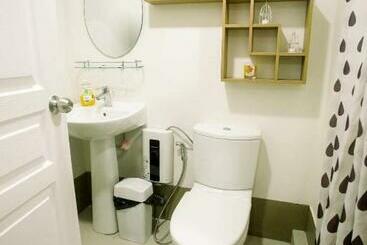 Jhs Condotel