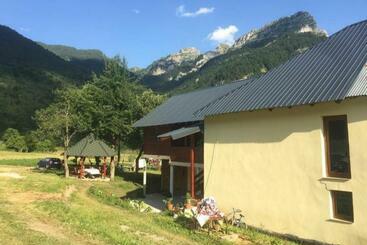 پانسیون Guesthouse Relax