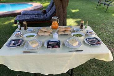 تختخواب و صبحانه Casa Los Ciervos