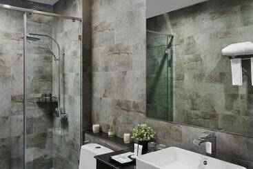 هتل Bijou Serviced Residence