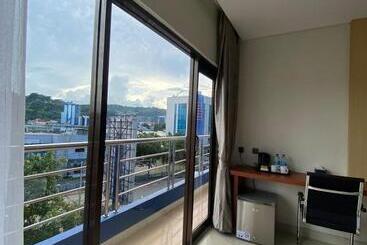 هتل Erbe Style Jayapura Papua By Horison