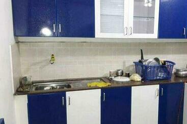 酒店 Oyo 80762 Aarav Guest House