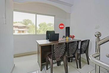 هتل Oyo Flagship 80820 Hornbill Residency