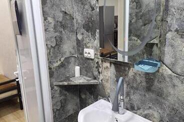 پانسیون Guest House 15a