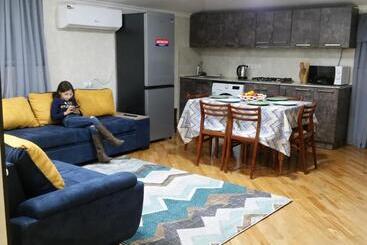پانسیون Guest House 15a