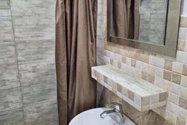 پانسیون Guest House 15a