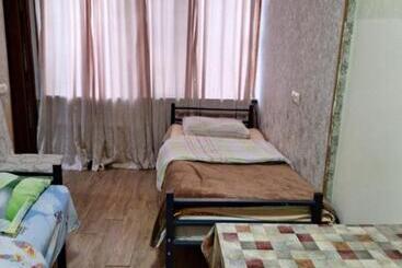 پانسیون Guest House 15a