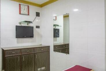 پانسیون Relax Guest House