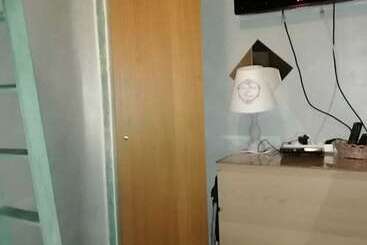پانسیون Room In Guest Room Lockable Room Center