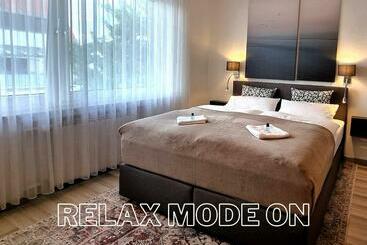 Pension (Hôtel basse catégorie) Stay Awhile Apartment 5 Min Zum Gop, Bali Therme, Hdz & Klinik Nähe, Netflix