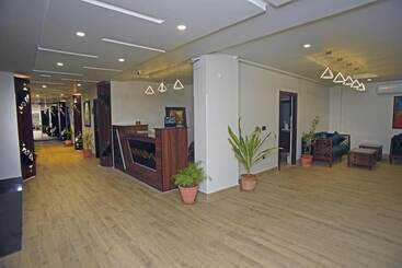 Grand Hotel Quetta