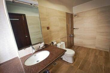 Grand Hotel Quetta
