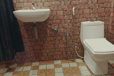 Hotelli Beach Deluxe Guesthouse Carolina S