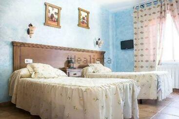 پانسیون Alojamiento Por Habitaciones
