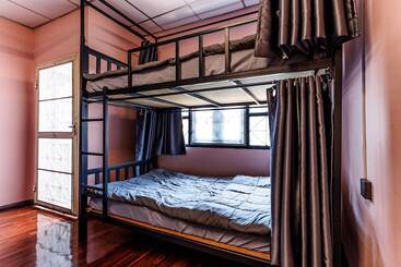 هاستل Baan Mee Suk Ayutthaya