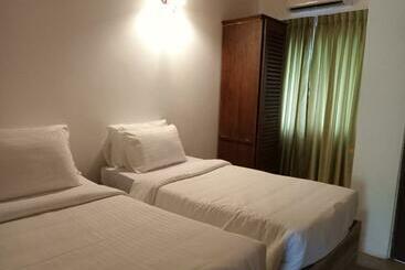 استراحتگاه Bellevue Beach   Nilaveli