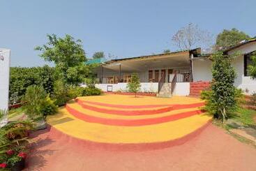 Xenious Cashew Leaf Eco Resort, Goa