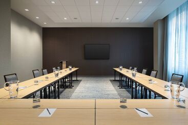 هتل Courtyard By Marriott Nanaimo
