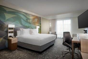 هتل Courtyard By Marriott Nanaimo