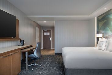 هتل Courtyard By Marriott Nanaimo