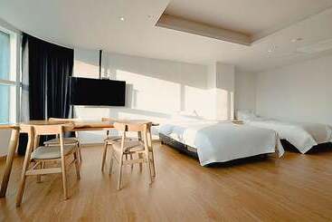 هتل Sokcho Gallery In Stay