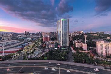هتل Holiday Inn Express Kunming Panlong, An Ihg