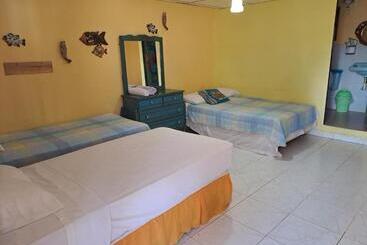 هتل Villa Bella