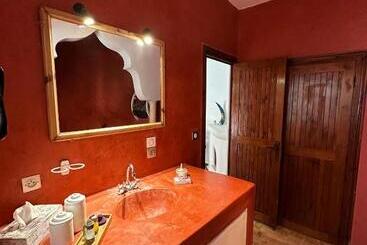 تختخواب و صبحانه Les Terrasses D Essaouira Yoga Studio