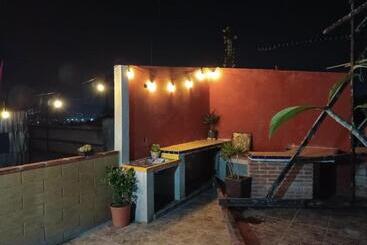 تختخواب و صبحانه Cuarto Rústico